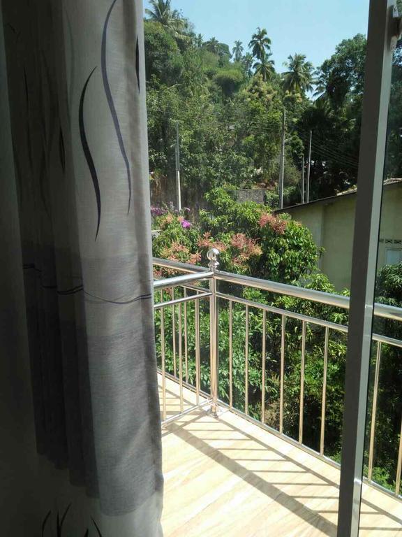 Nook Rest Apartment Kandy Bagian luar foto